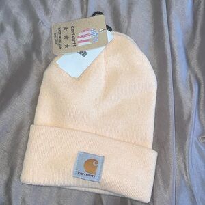 NWT Light Peach Carhartt Folded Beanie 🍑